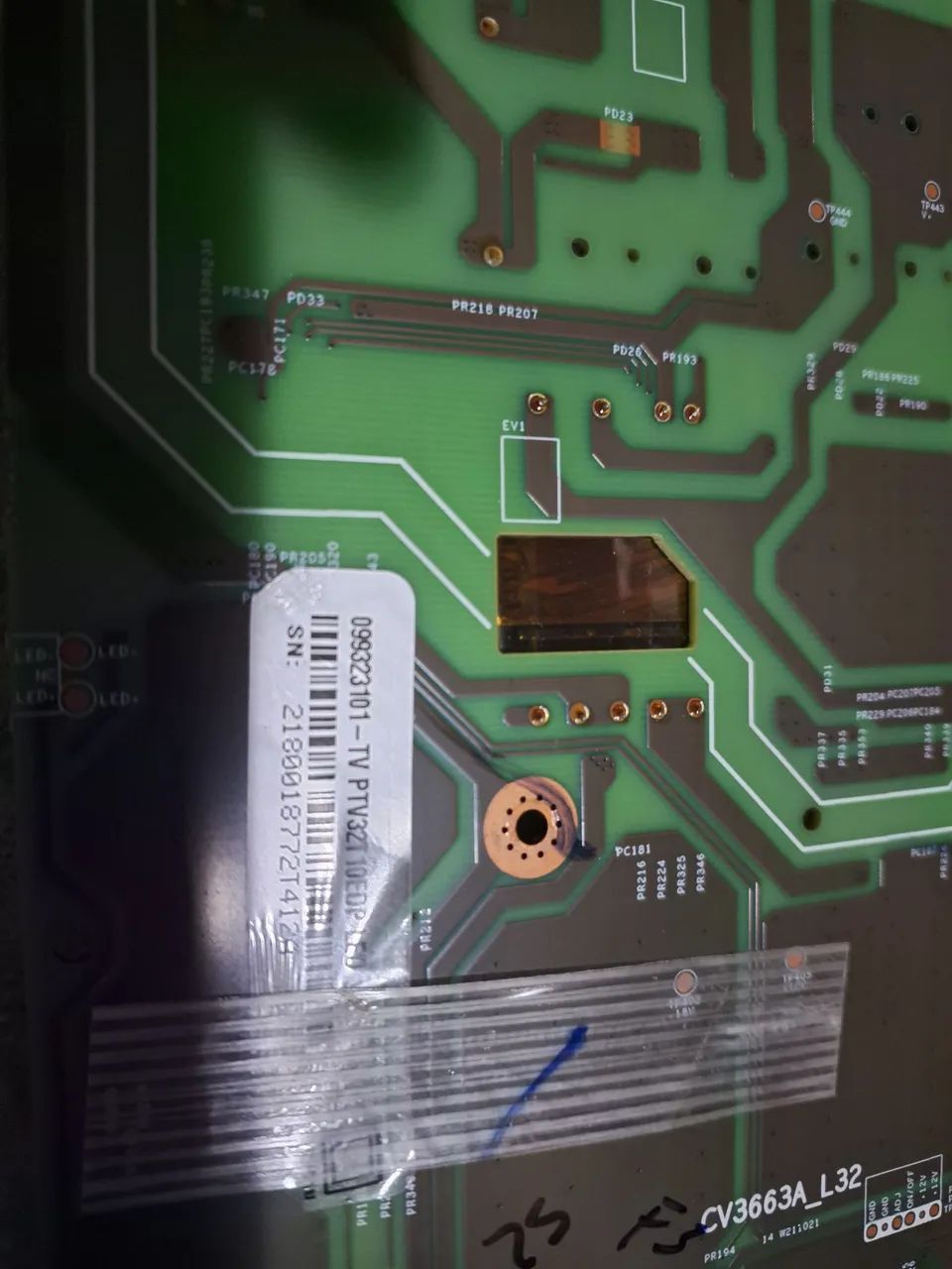 Placa principal philipis ptv3210tedp led - Foto 3