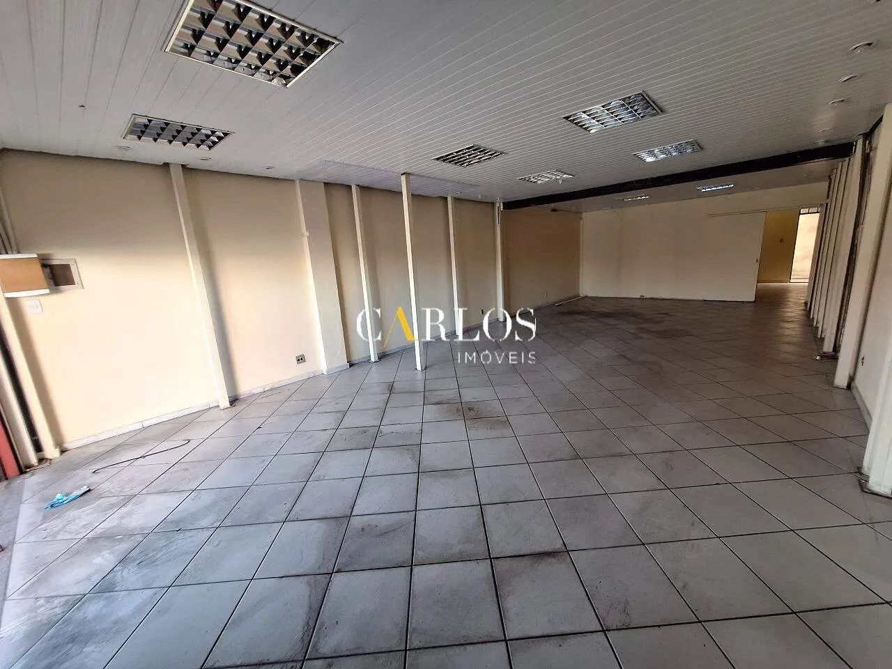 Loja com grande visibilidade para Av. Brasília! - Foto 2