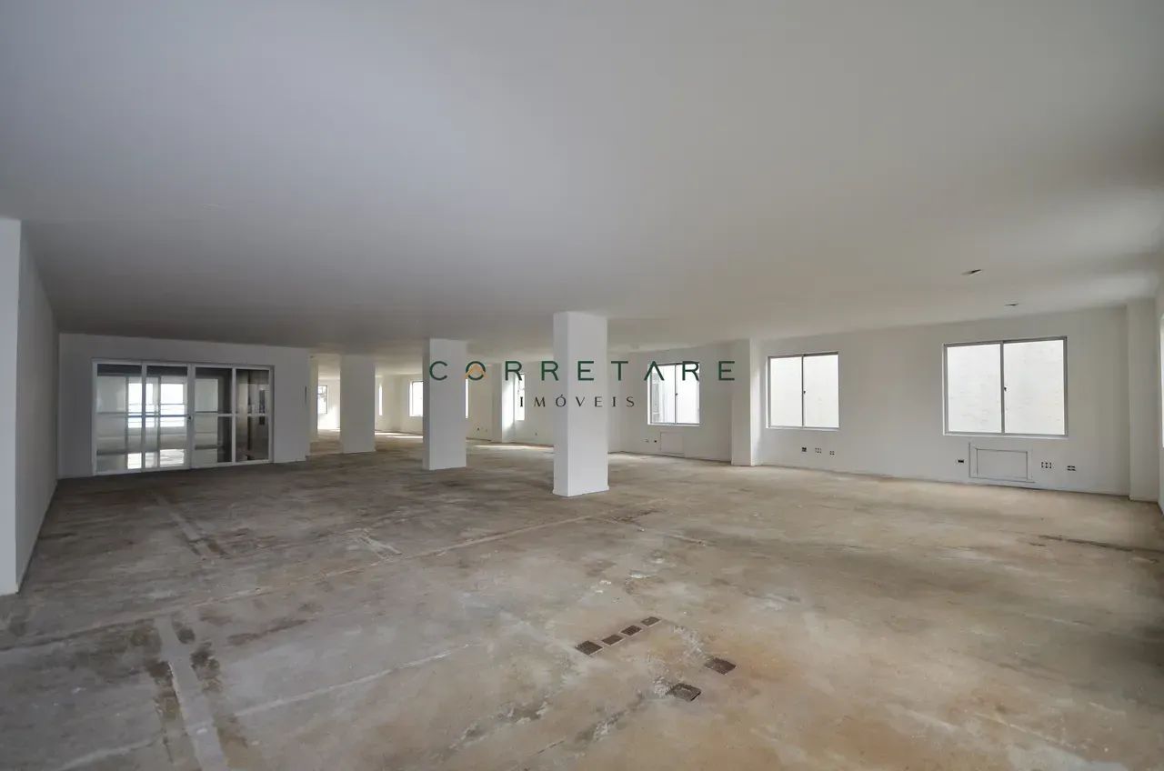 Sala Comercial à Venda  385 m² Privativos com 5 vagas de garagem| Centro de Curitiba - Foto 2