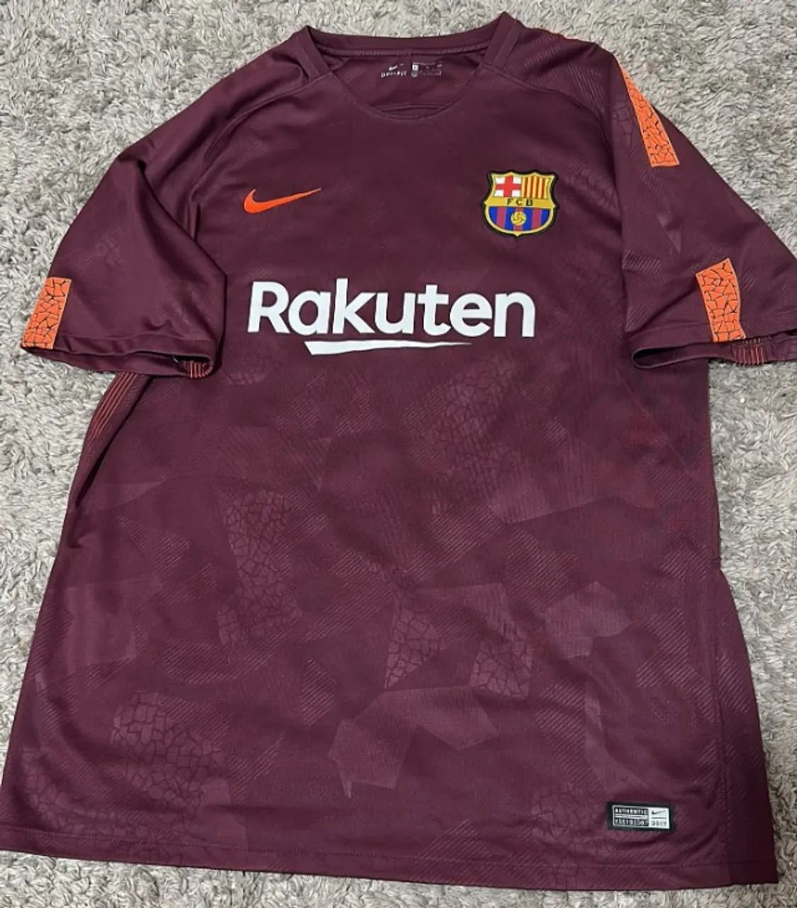 Camisa Barcelona 2017/2018 com personalização MESSI 10 - Foto 3