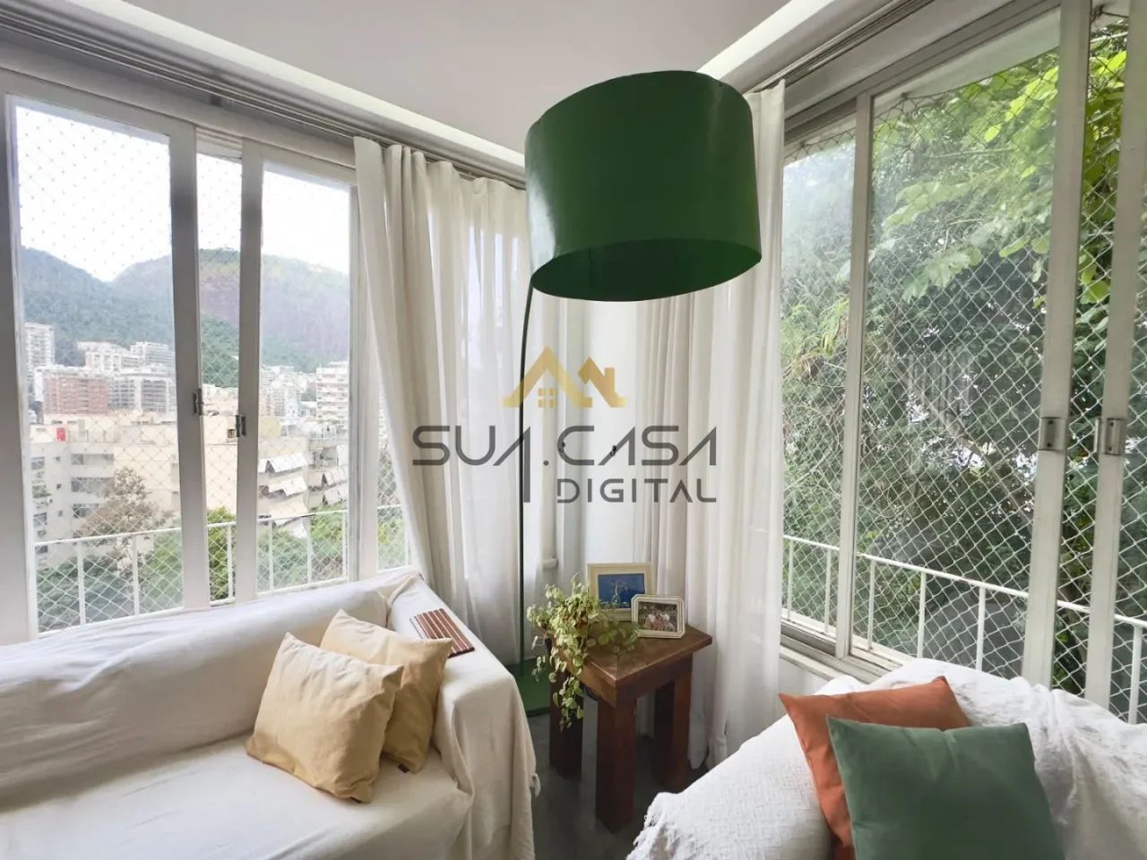 AP200 - Apartamento amplo com vista verde na Lagoa REF: AP0200 2