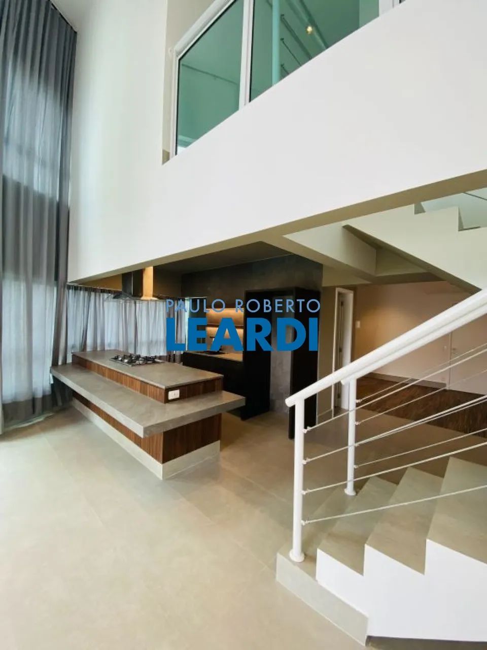 APARTAMENTO - ALPHAVILLE - SP