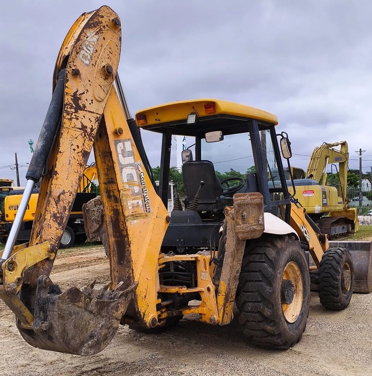 RETRO ESCAVADEIRA JCB - Foto 4