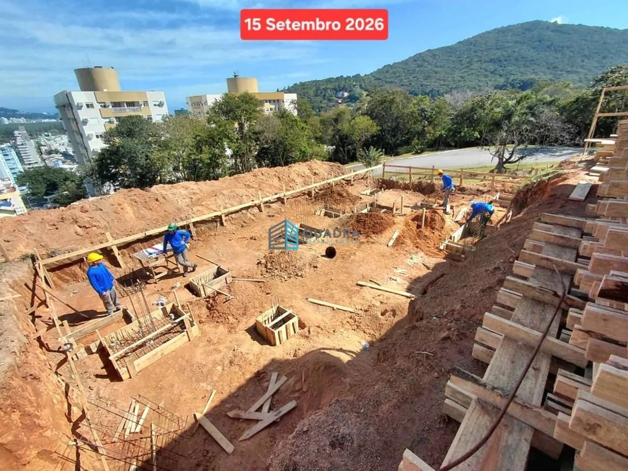 Casa com 3 Suítes à Venda em Condomínio Fechado no Itacorubi, Florianópolis !! - Foto 2