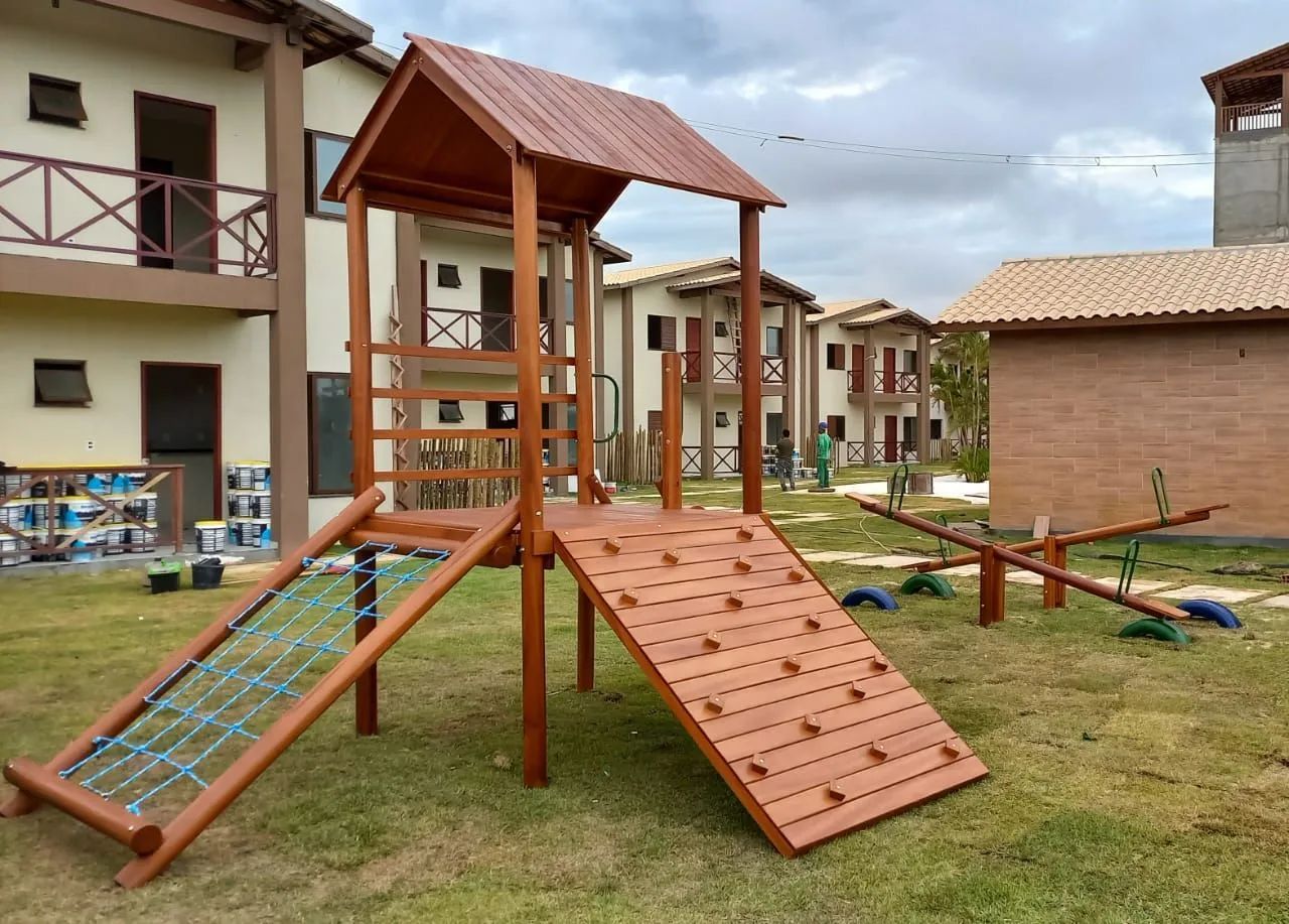 Alugamos e vendemos playglouds em madeira  - Foto 2