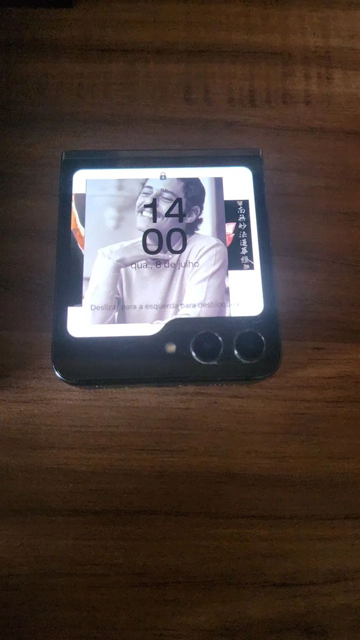 Samsung Galaxy Z Flip 5 - Foto 2