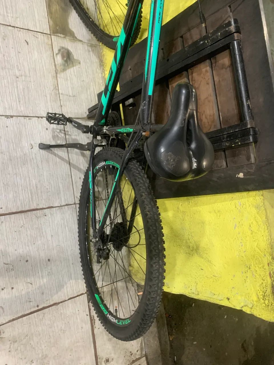 Bicicleta aro 29 marca KGT - Foto 5
