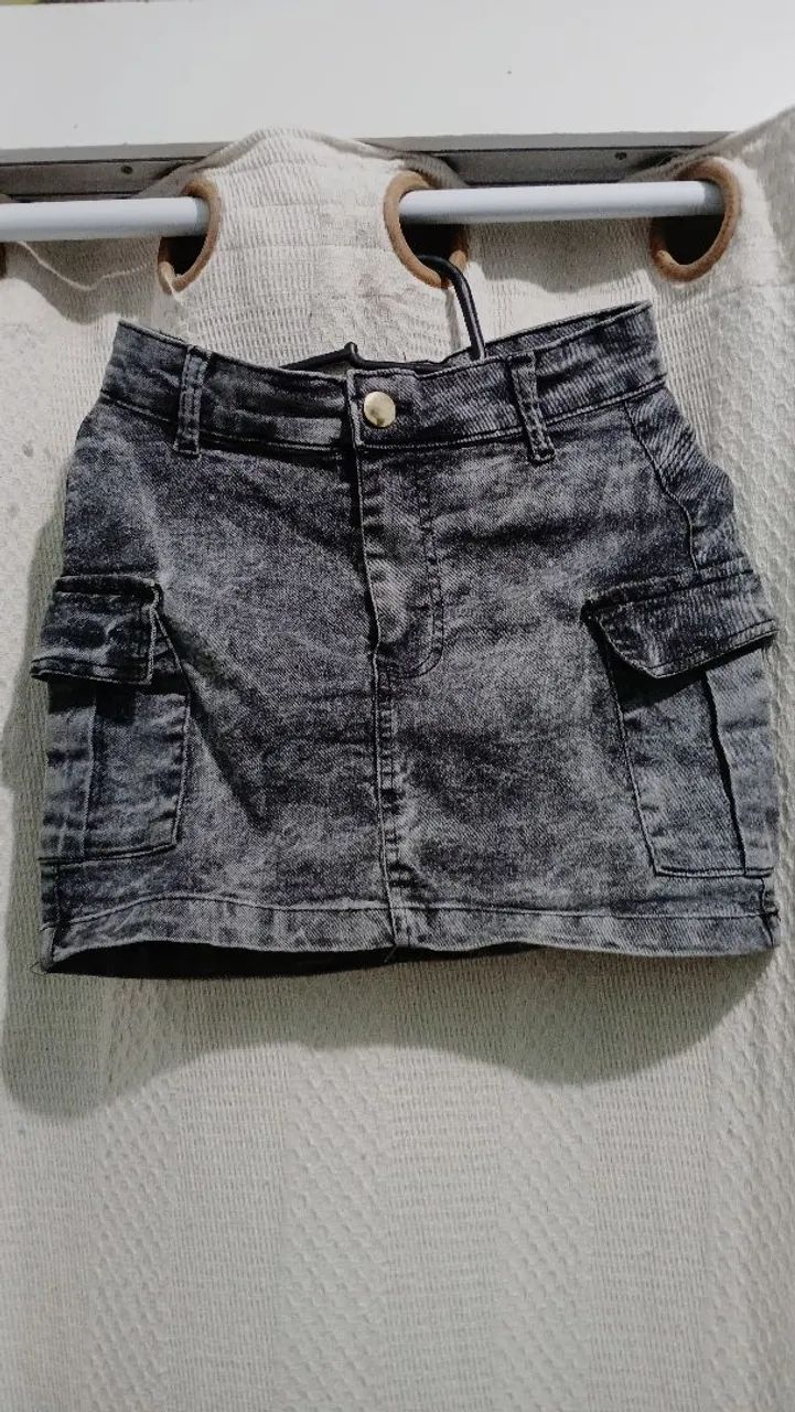 Saia cargo cinza 