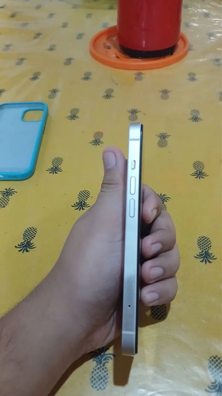 iPhone 14 - Foto 2