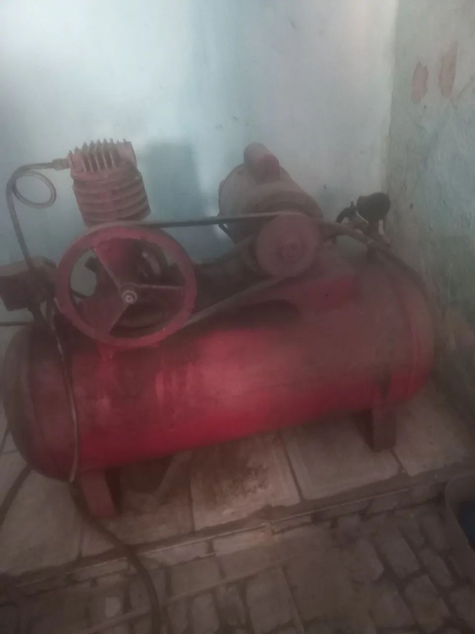 Compressor de pintura com maqueiro  - Foto 2