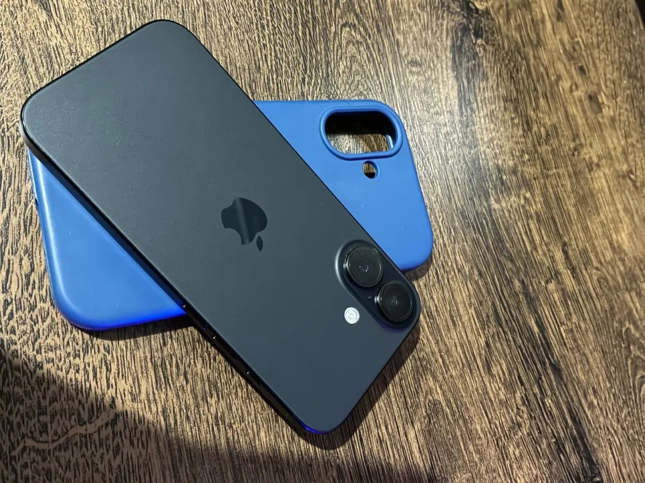 iPhone 16