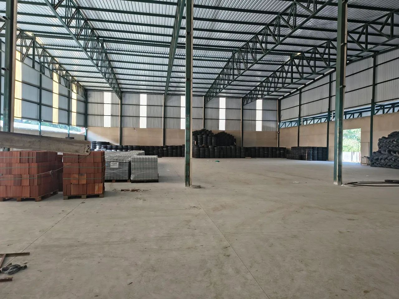 Posse - Galp ão com 2.000m². - Foto 2