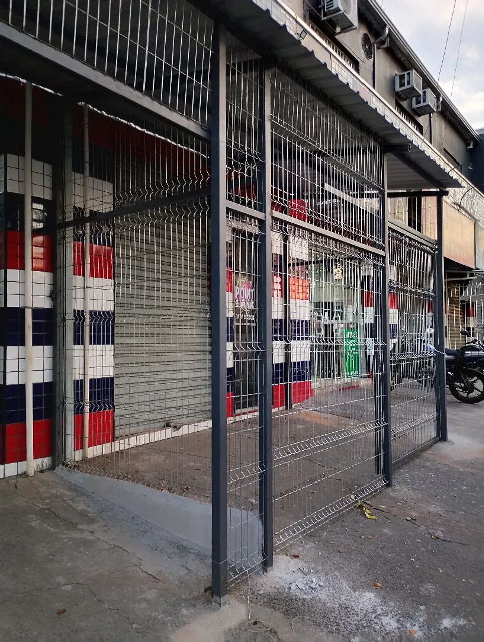 Alugo salão/ comercial e industrial  - Foto 4