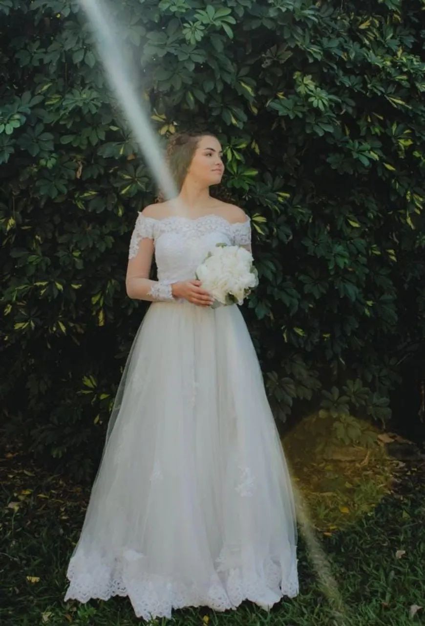 Vestido de noiva + véu princesa 