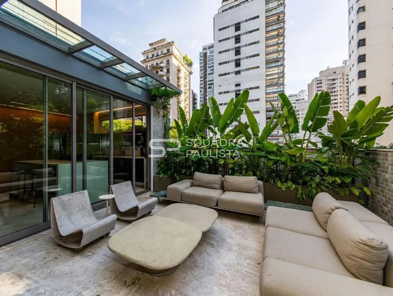 Apartamento duplex à venda com 306m², 3 quartos e 4 vagas em Moema Pássaros. - Foto 3
