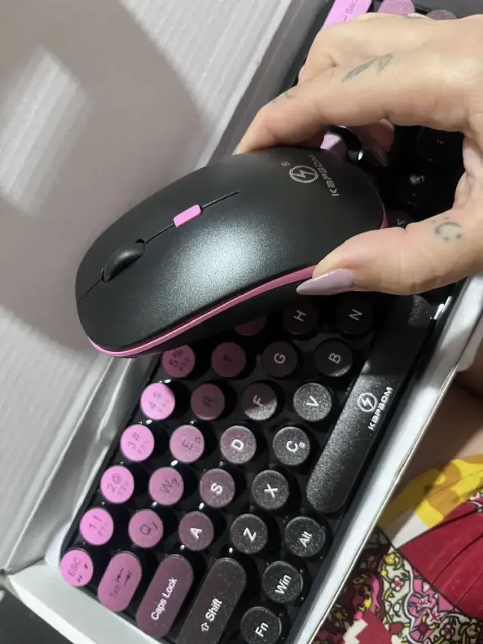 Kit teclado e Mouse Sem Fio Kapbom - Foto 3