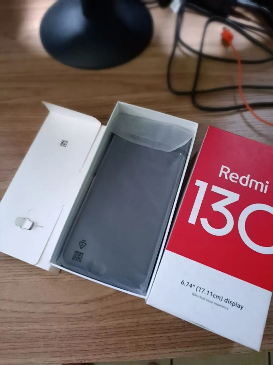 Xiaomi redmi 13C semi novo !
