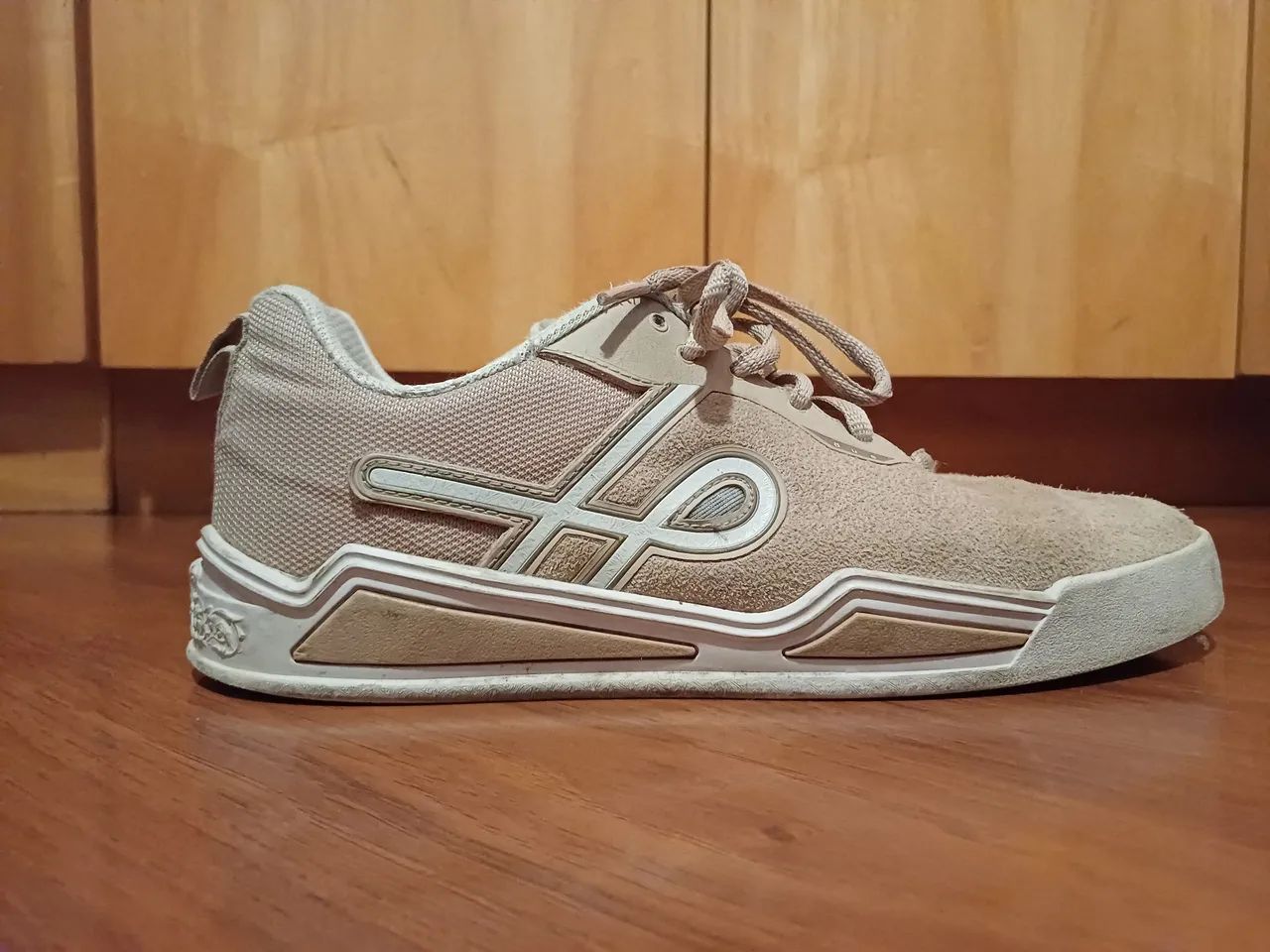 Tenis Ous 40