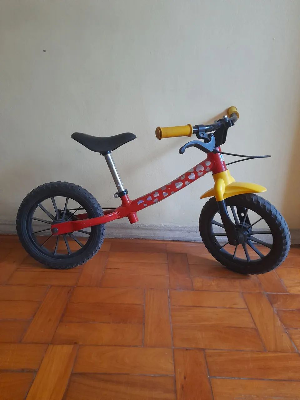 Vendo Bicicleta de Equilíbrio  - Foto 3