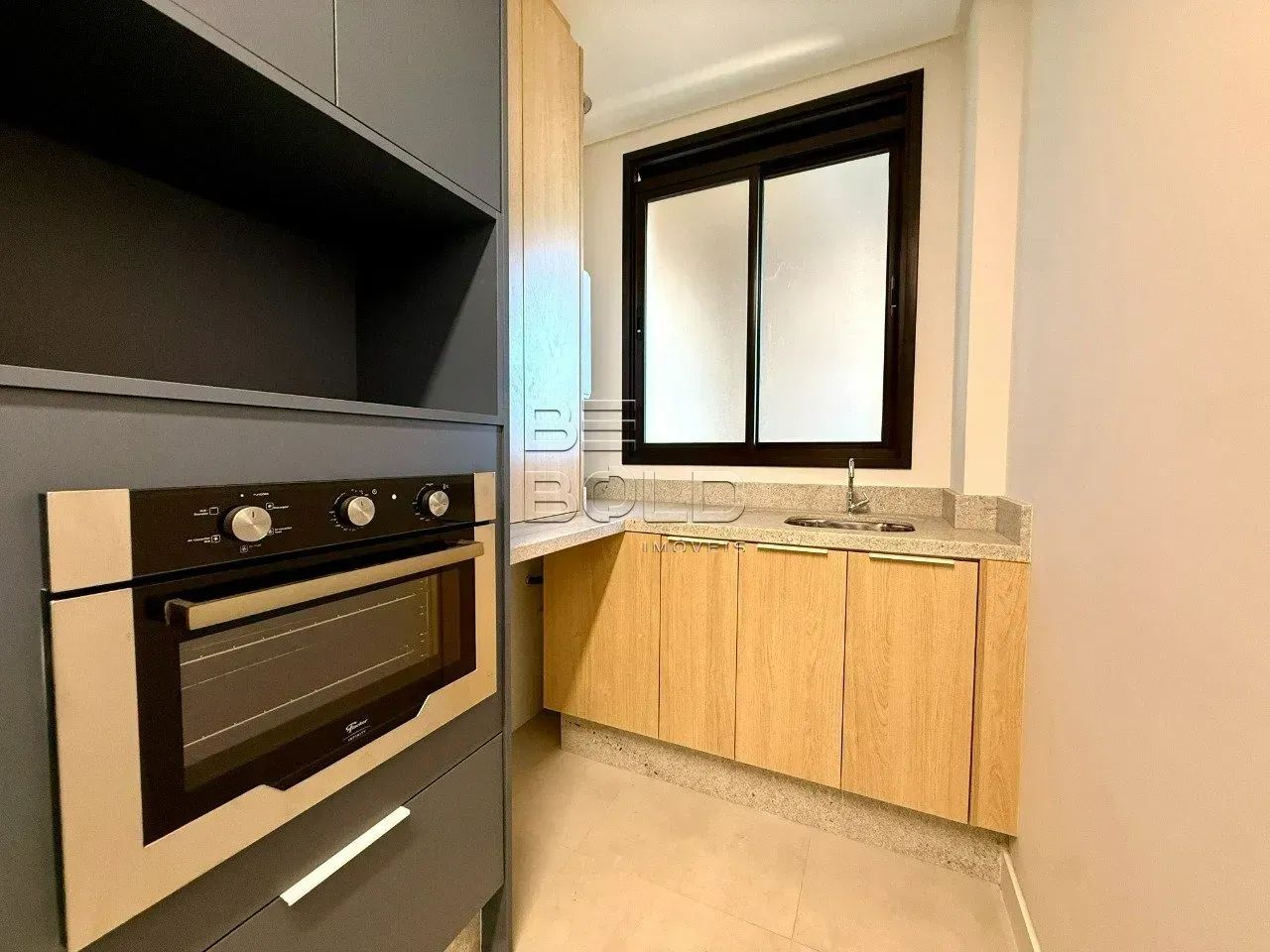 Apartamento vista mar com 2 dormitórios no Itaguaçu - Foto 4