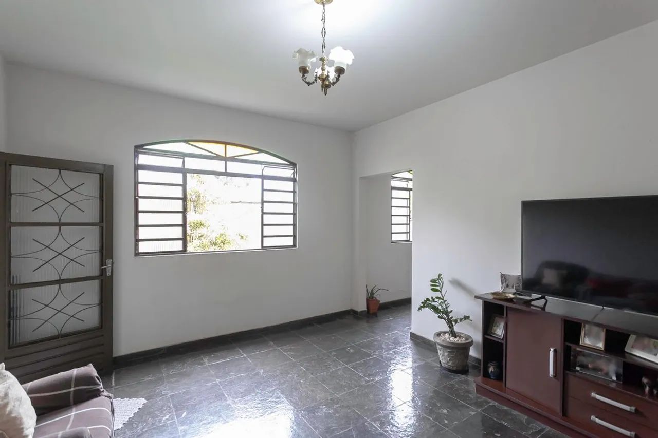 Casa à Venda - Ouro Preto, 3 Quartos, 245 m2 - Foto 4