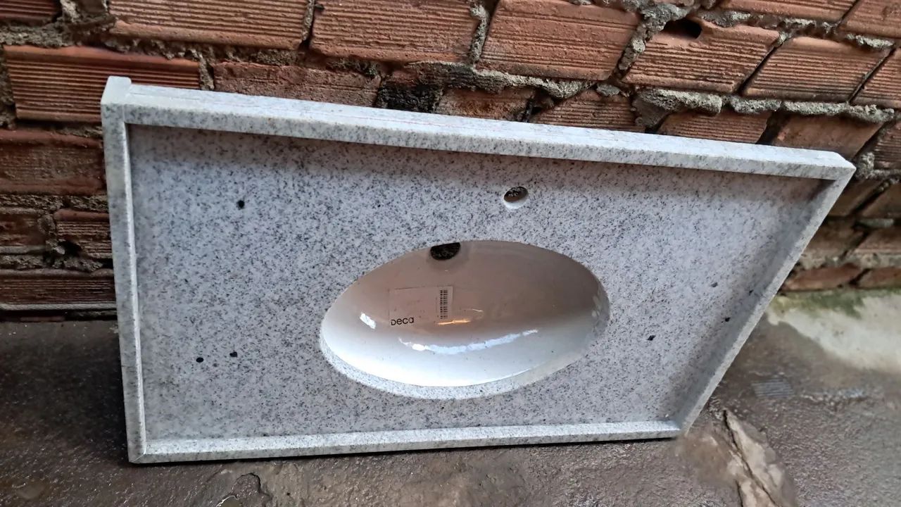 BALCÃO DE MÁRMORE 