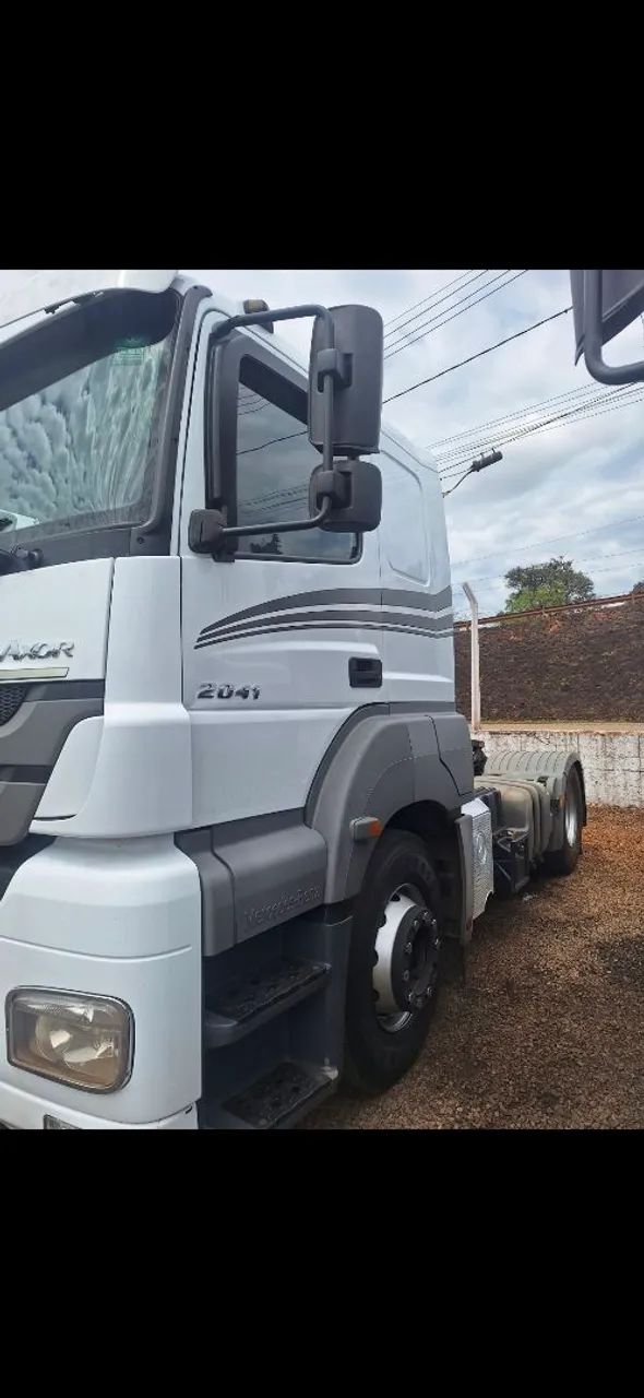 Mercedes  2041 no toco