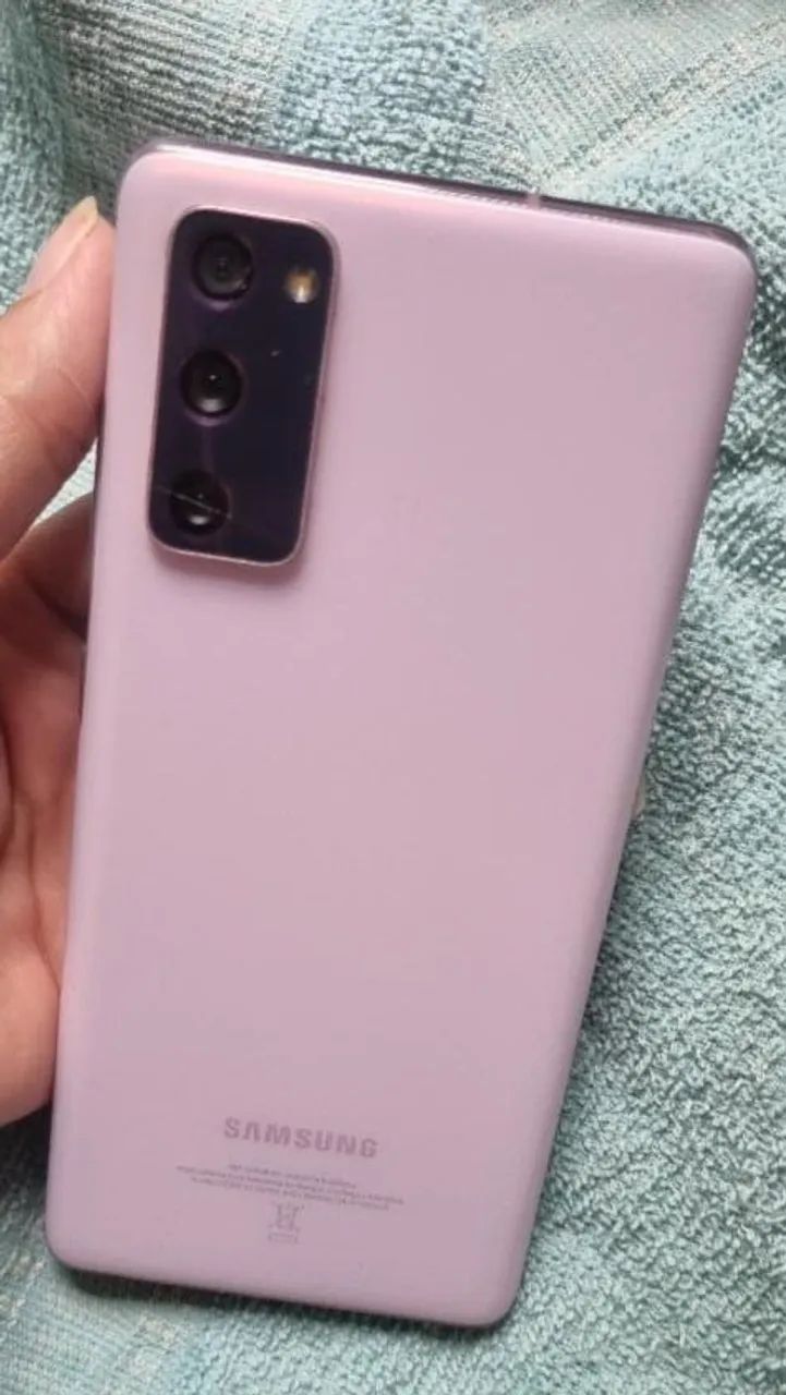 Vende se Celular Samsung S20FE - Foto 4