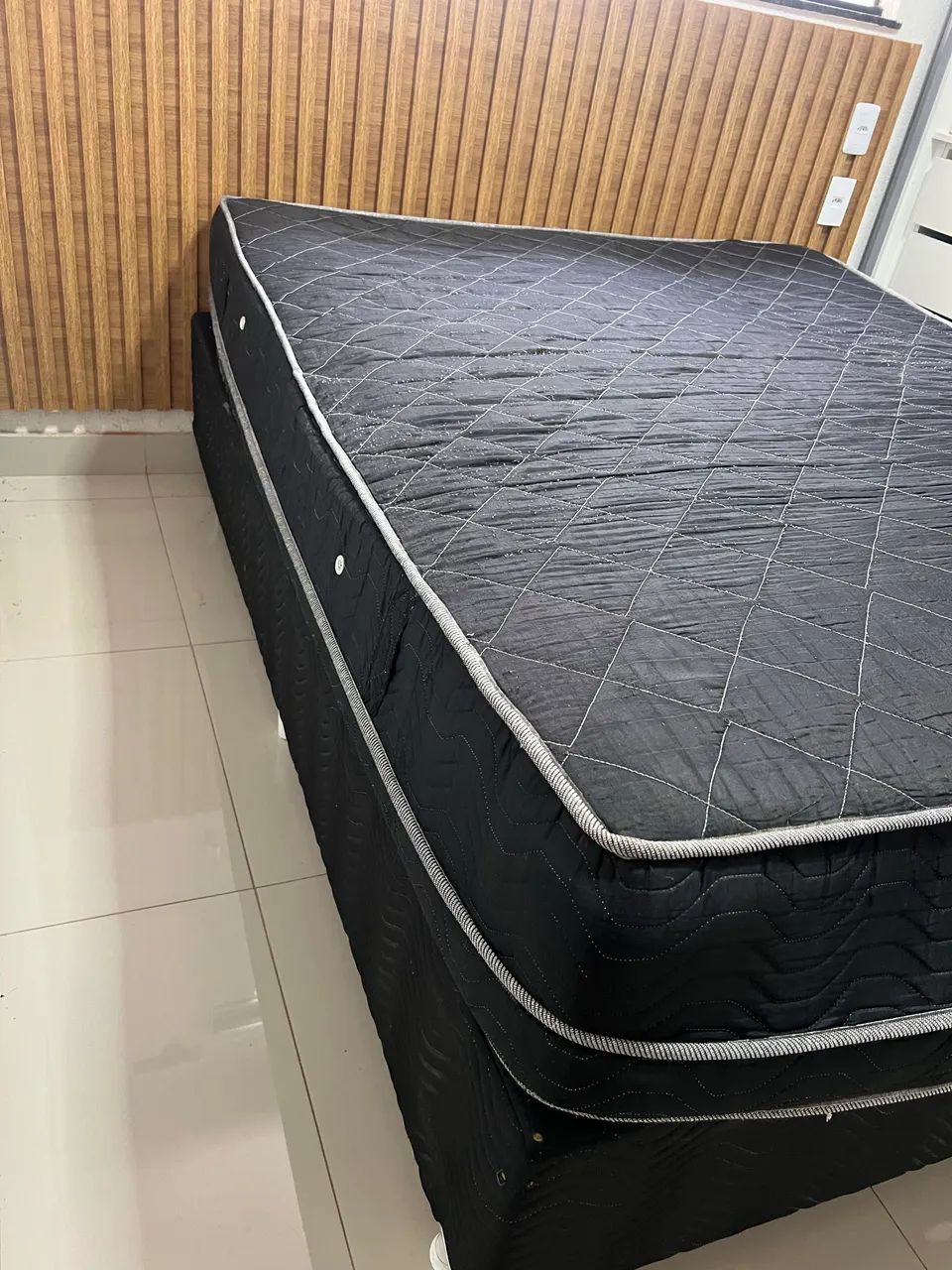 Cama Queen + Box - Foto 4
