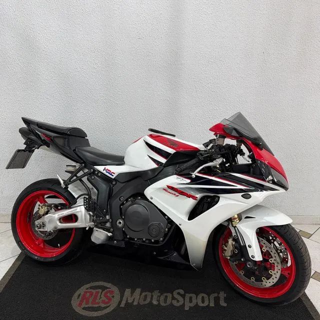Honda CBR 1000 RR Fireblade - Foto 5