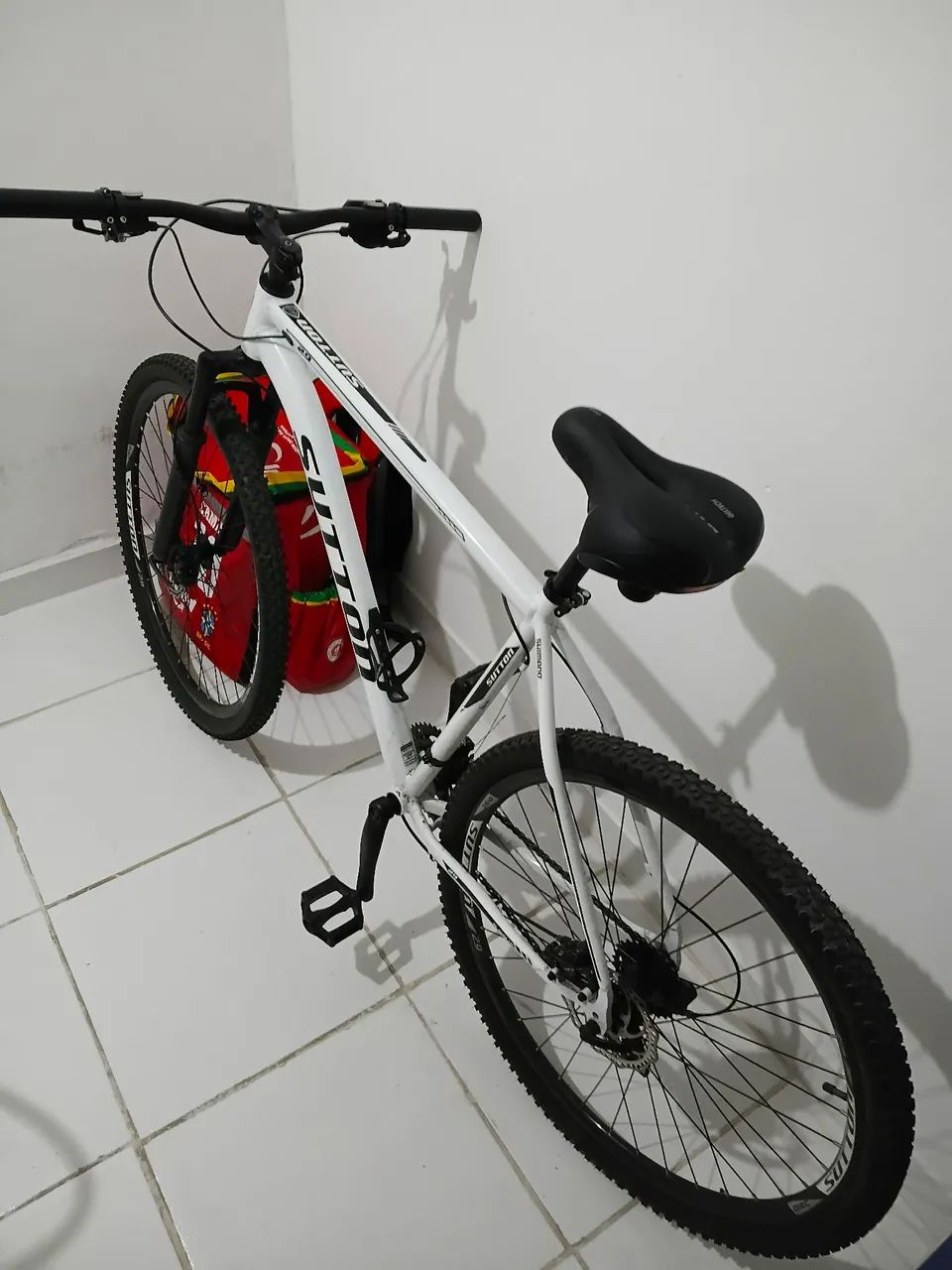 BICICLETA SUTTON ARO 29 QUADRO 21 !!! 