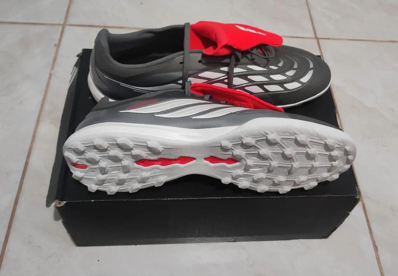 Chuteira Adidas Predator League FT TF Society