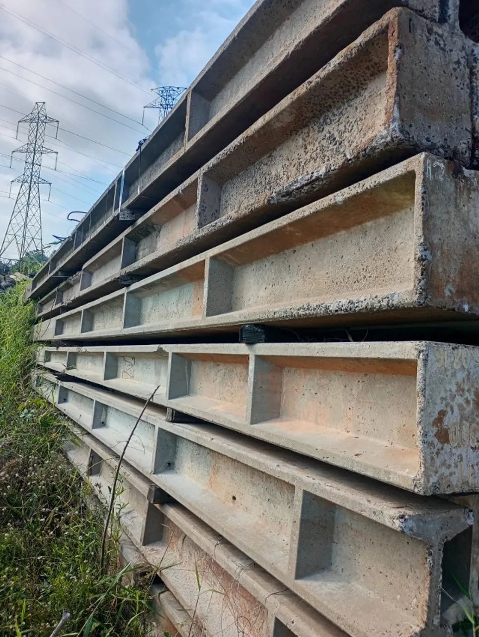 Poste de Concreto Duplo T com 11m (usado)