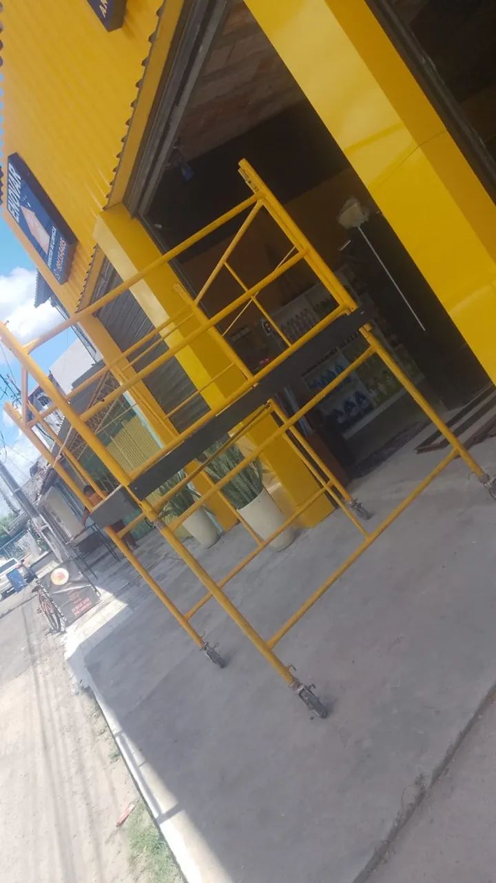 locamos escoras, andaimes, betoneira e etc...
