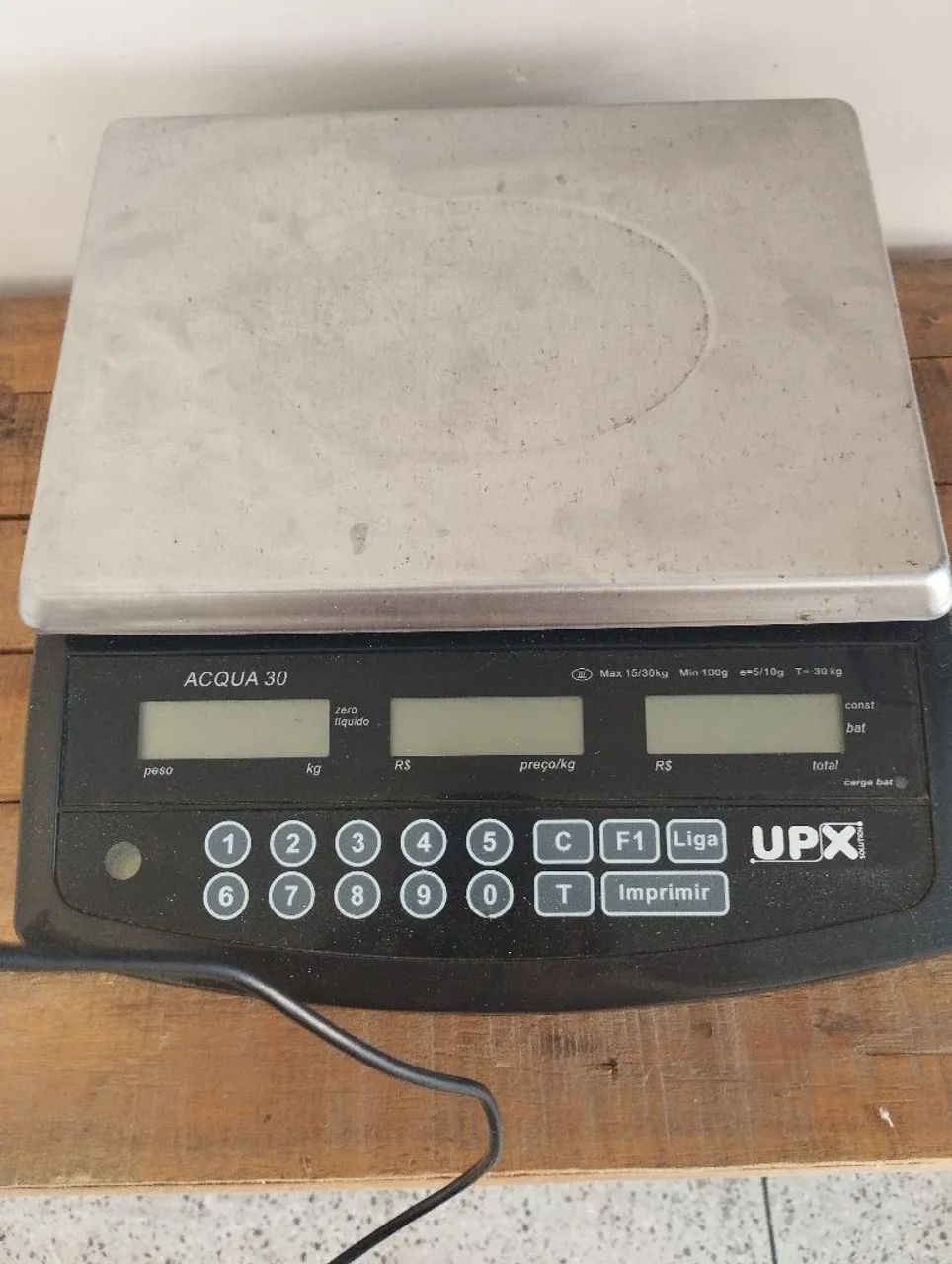 Vendo balança.