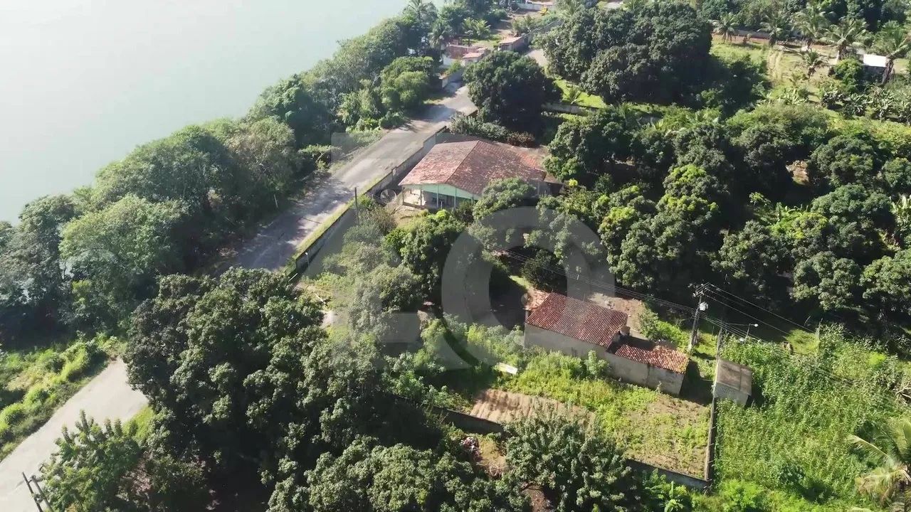 Chácara para vender com 4 Quartos, sendo 3 Suítes no em Santana Do São Francisco - Foto 3