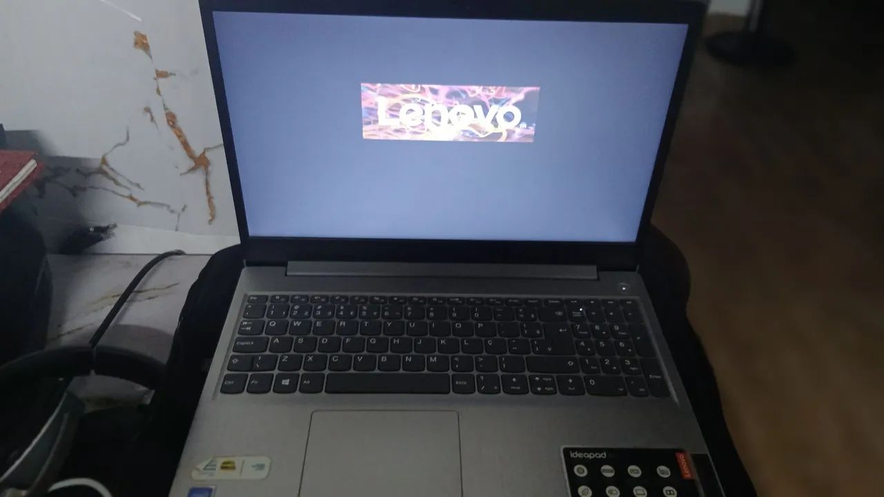 Notebook Lenovo - Foto 2