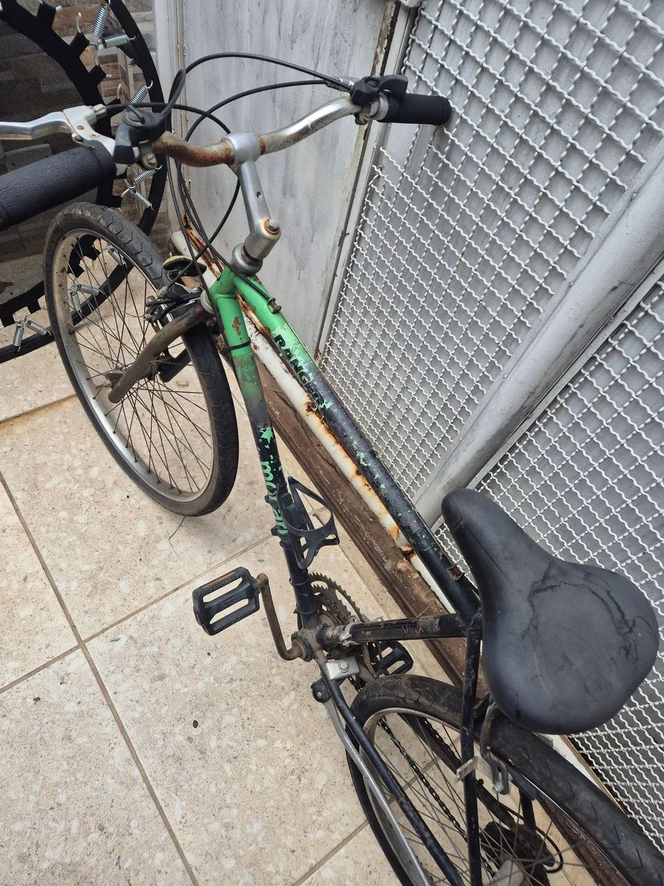 Bicicleta aro 26  - Foto 2