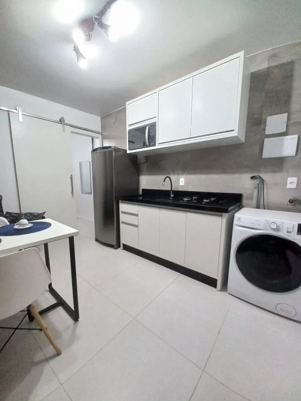 Lindo Apto Studio 1 quarto mobiliado na área central de Barreiros