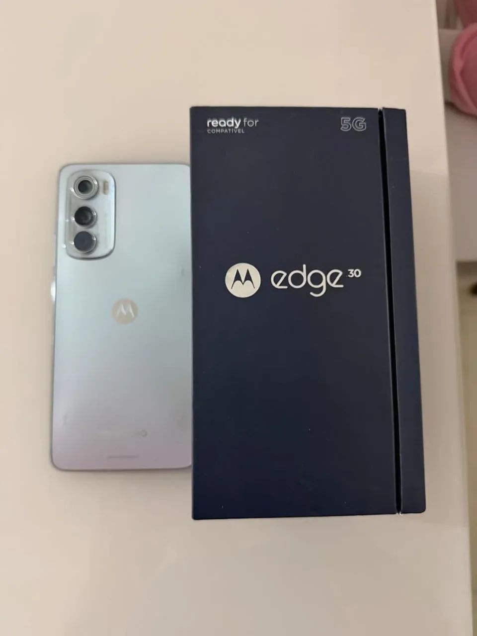 Motorola Edge 30