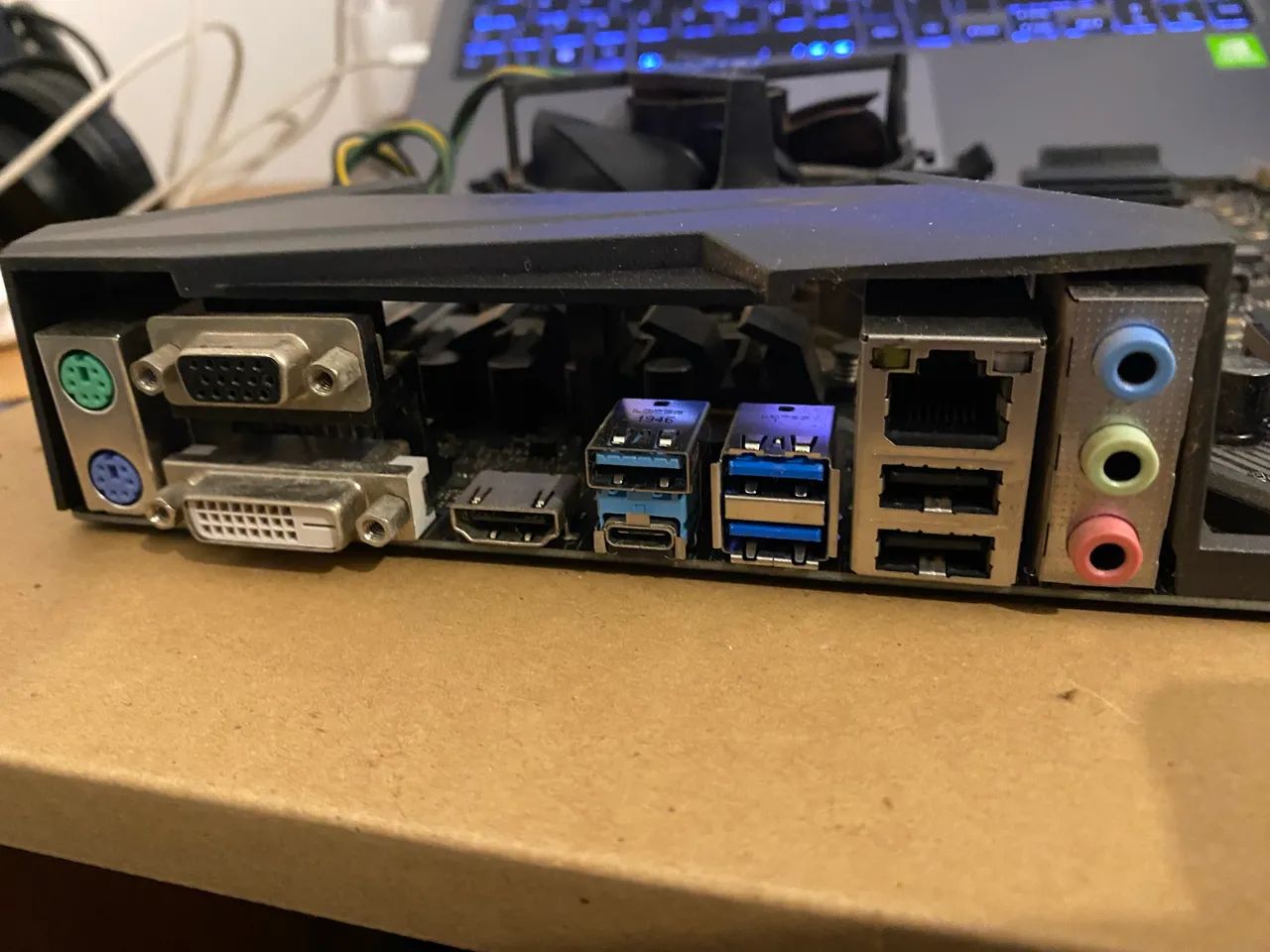 i5 8400 + placa mãe asrock b360m fatal1ty performance  - Foto 3