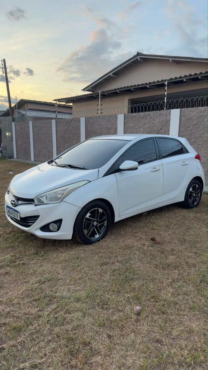 Hyundai HB20 Premium 1.6 Flex 16V Aut. 2014