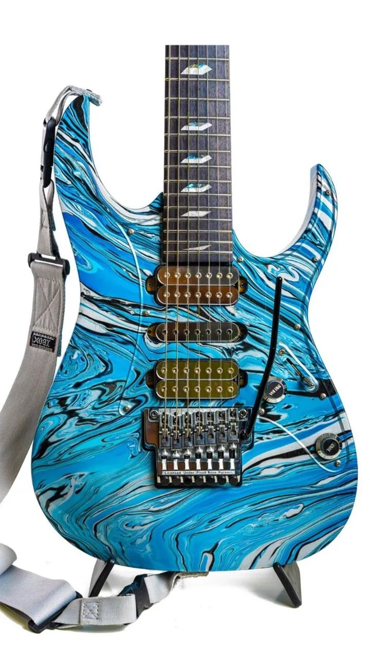 Ibanez RG7620 Made in Japan, transformada em Universe UV25th