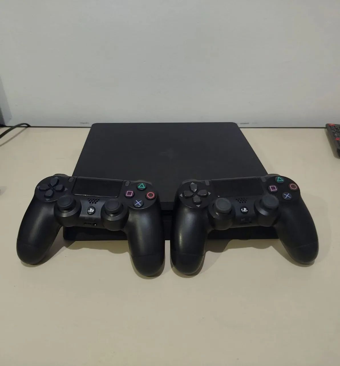 PlayStation 4 - 500gb - 2 Dualshock - Foto 4