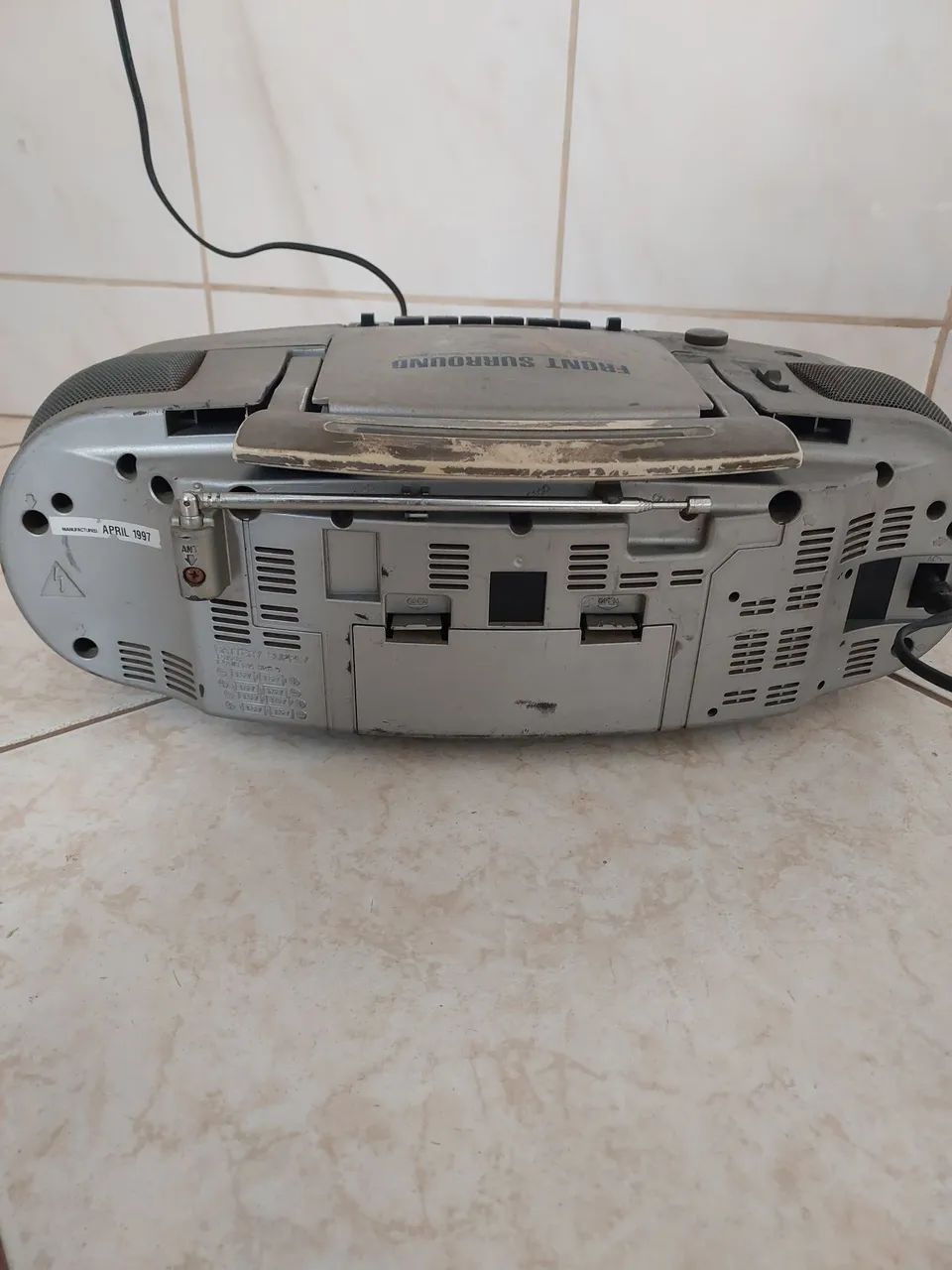 Aparelho de som aiwa funcionando.  - Foto 4