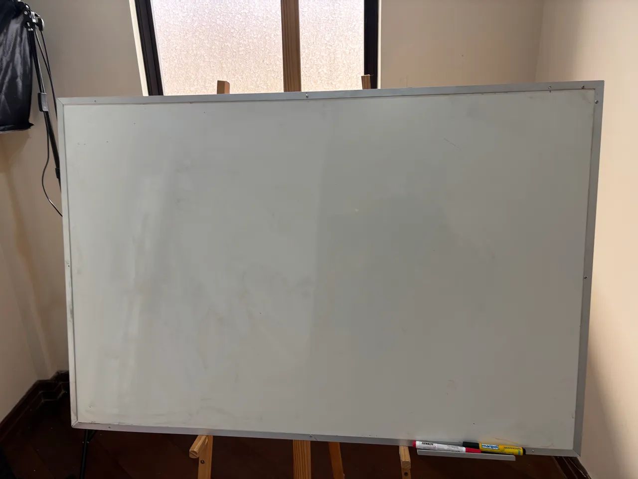 Quadro/Lousa branca com tripé  - Foto 2