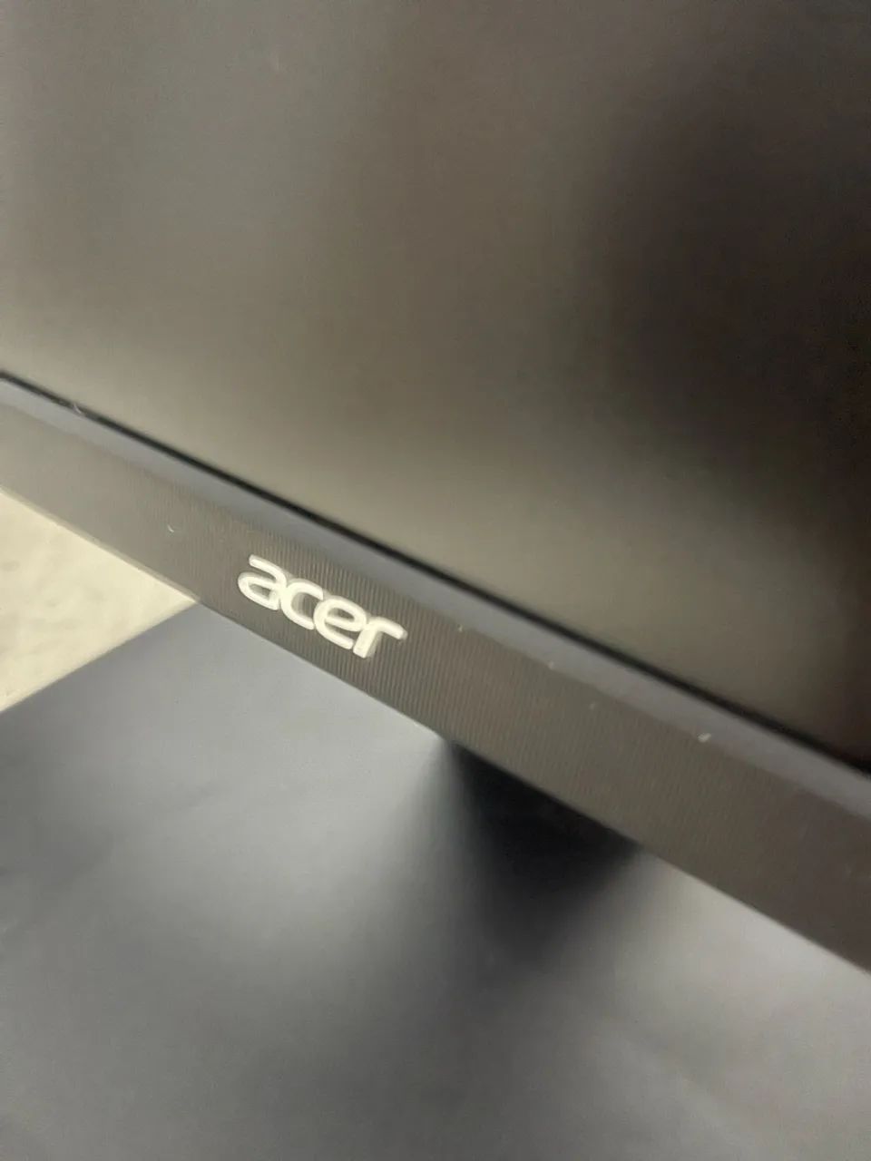 Monitor Acer 27 polegadas com som integrado  Bordas finas - Foto 4