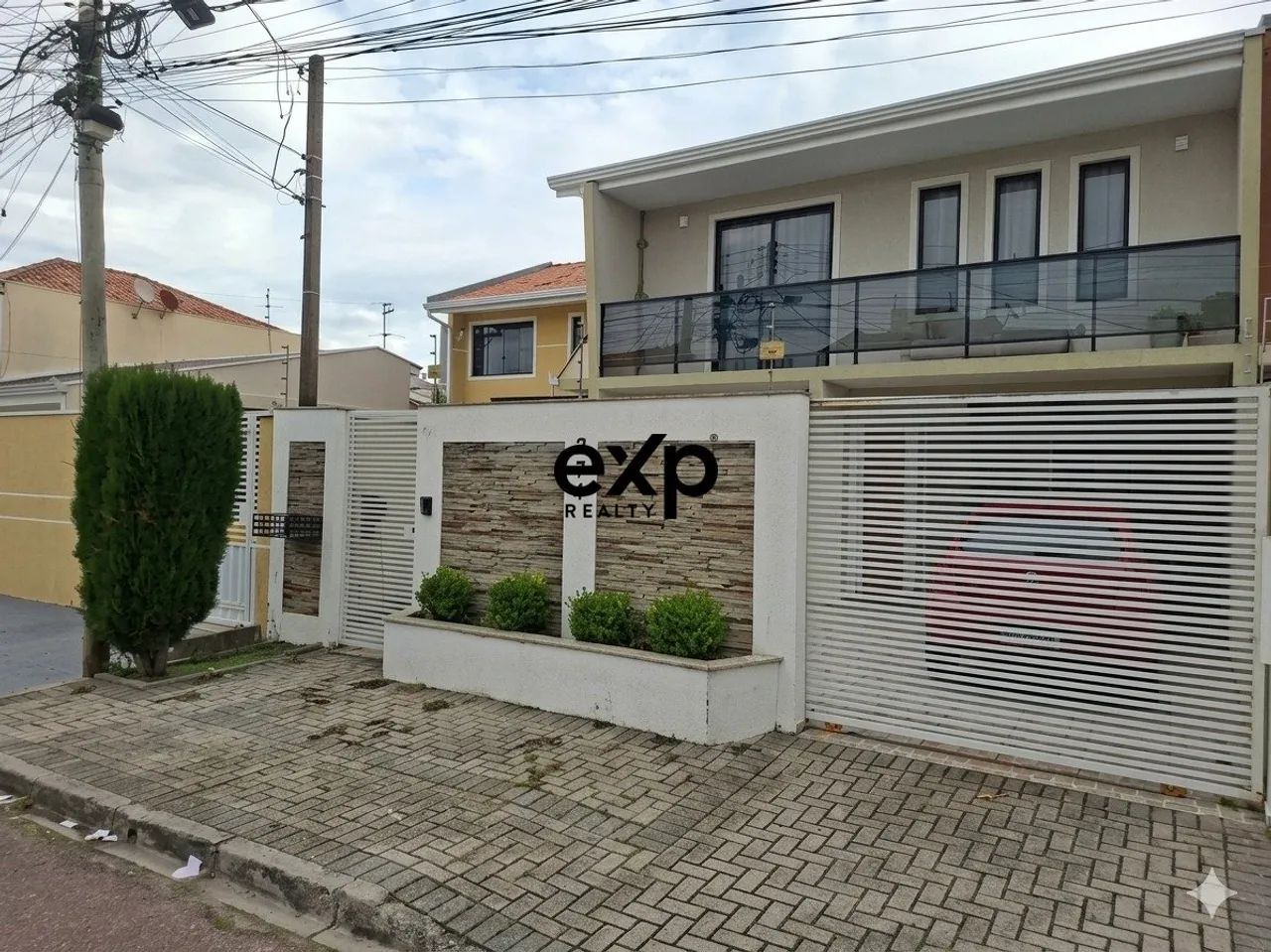 Sobrado com 3 Quartos à venda, 166m² - Sítio Cercado - Foto 2