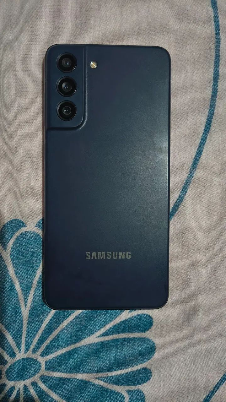 Samsung s21 fe tricado - Foto 3