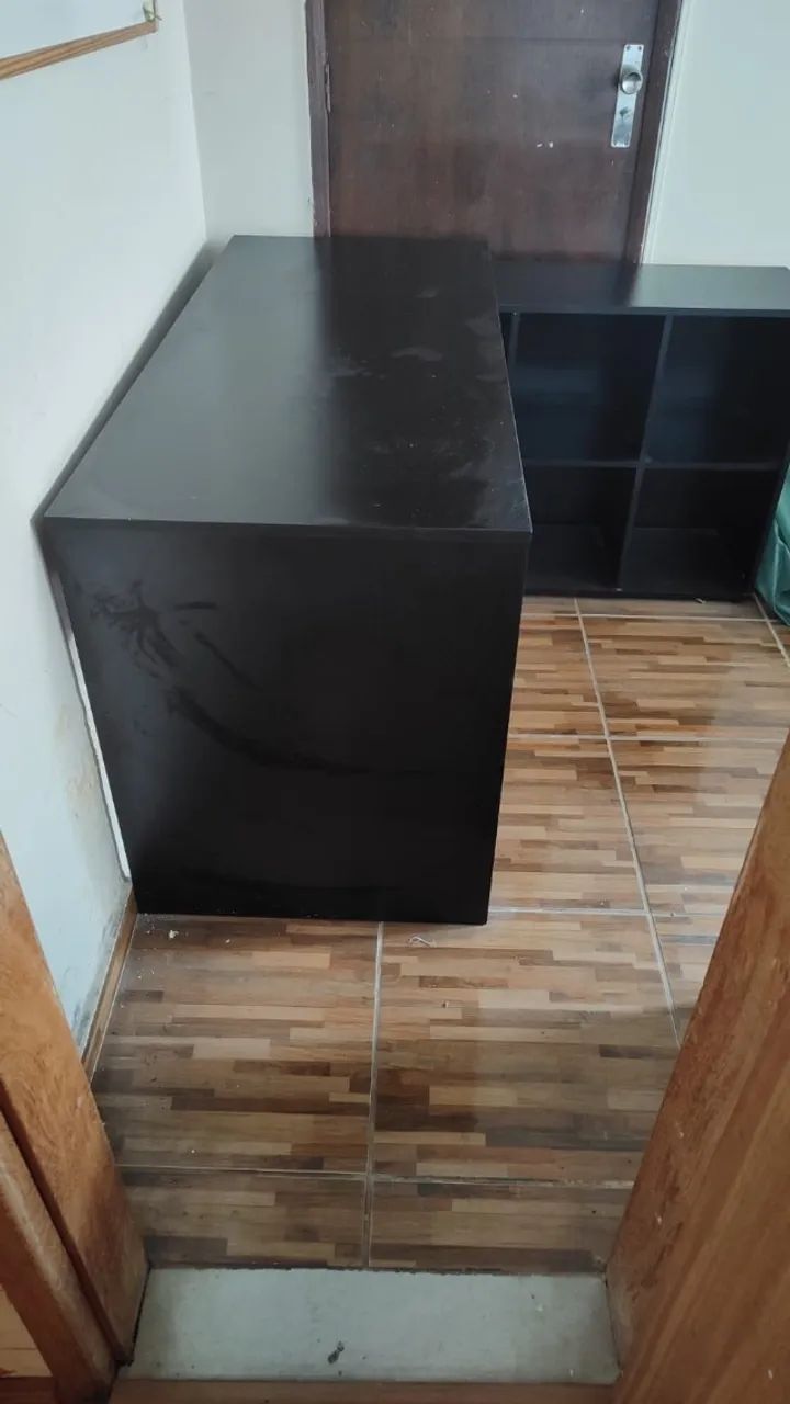 L-shaped office desk with niche65569086610690121